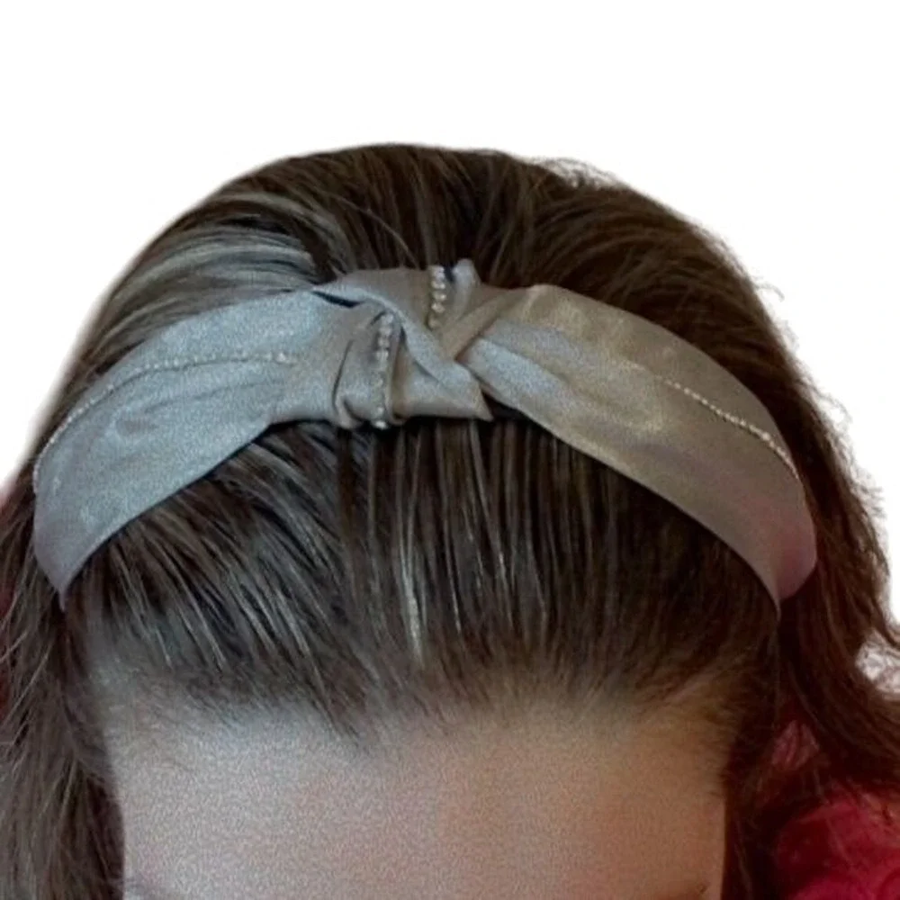 Sparkling Knot Headband Silver Shimmer Rhinestone Embellished‎ Hair Accessory